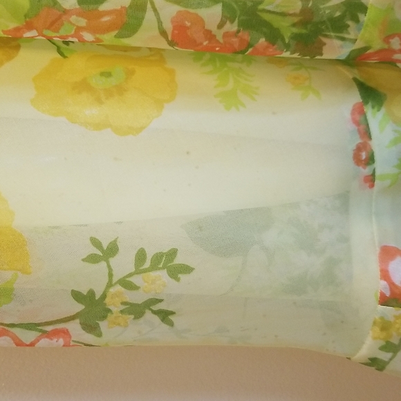 Vintage 1960's/70's Buttercup Yellow Dress - Picture 6 of 12